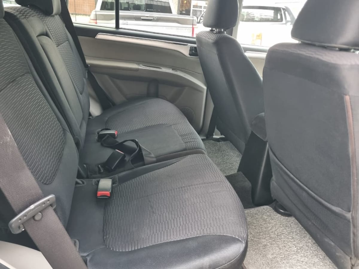 2014 Mitsubishi MONTERO SPORT Blanco - Miniatura 5
