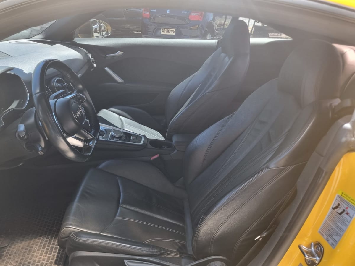 2016 Audi TT COUPE Amarillo - Miniatura 9