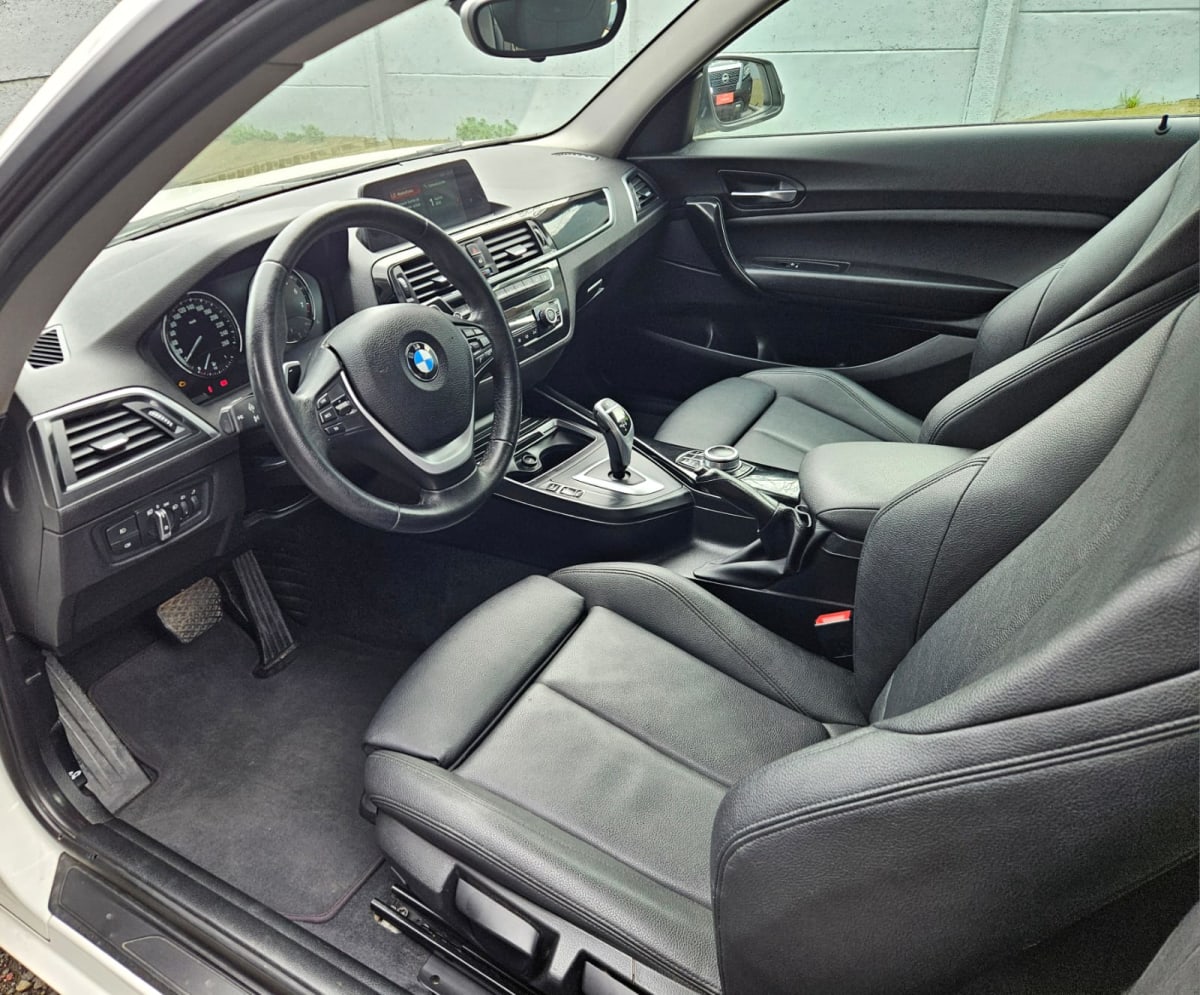 2019 BMW 220i Coupe Blanco - Miniatura 9