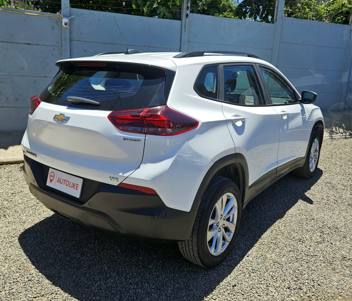 2023 Chevrolet Tracker LTZ Blanco - Miniatura 4
