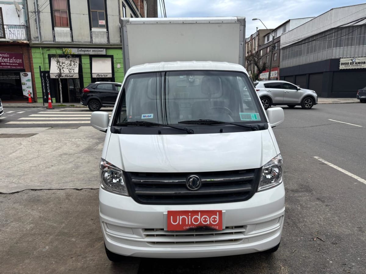 2024 DFSK CARGO BOX BLANCO - Miniatura 2