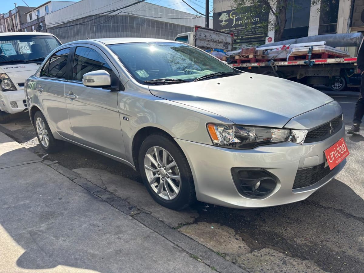 2018 MITSUBISHI LANCER 1.8 AUTOMATICO Plata - Imagen 1