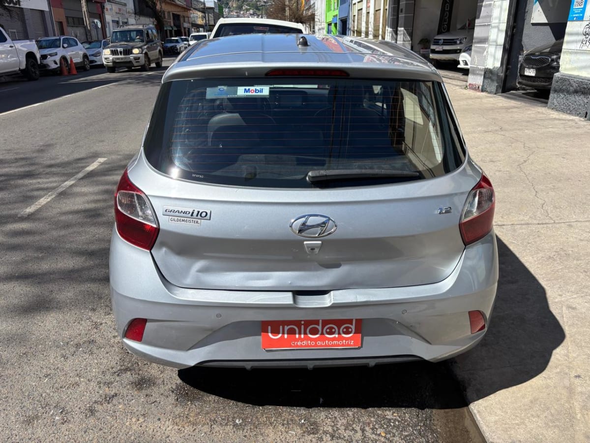 2021 Hyundai GRAND I-10 BEN1.2cc MT Plata - Miniatura 6