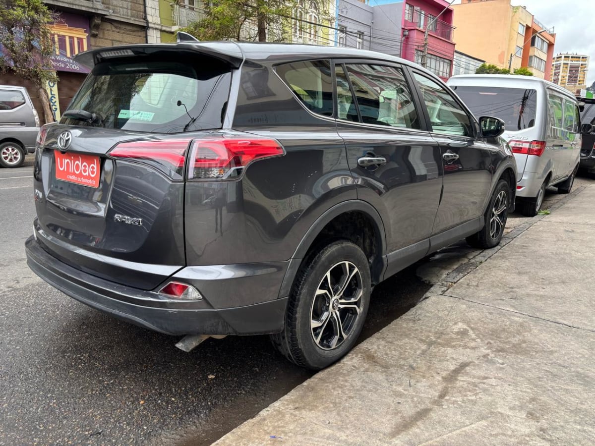 2019 TOYOTA RAV-4 4X2 GRIS - Miniatura 7