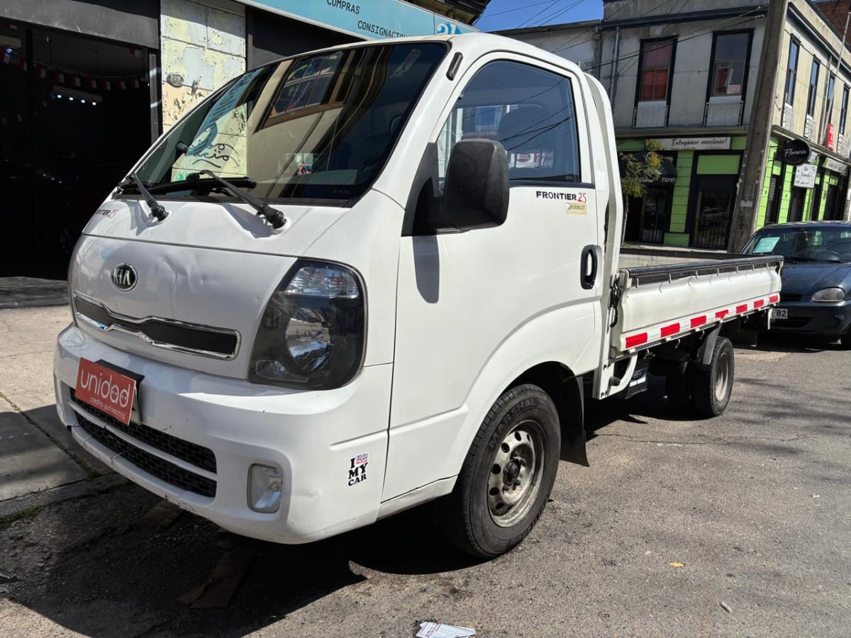 2016 Kia FRONTIER Blanco - Miniatura 3