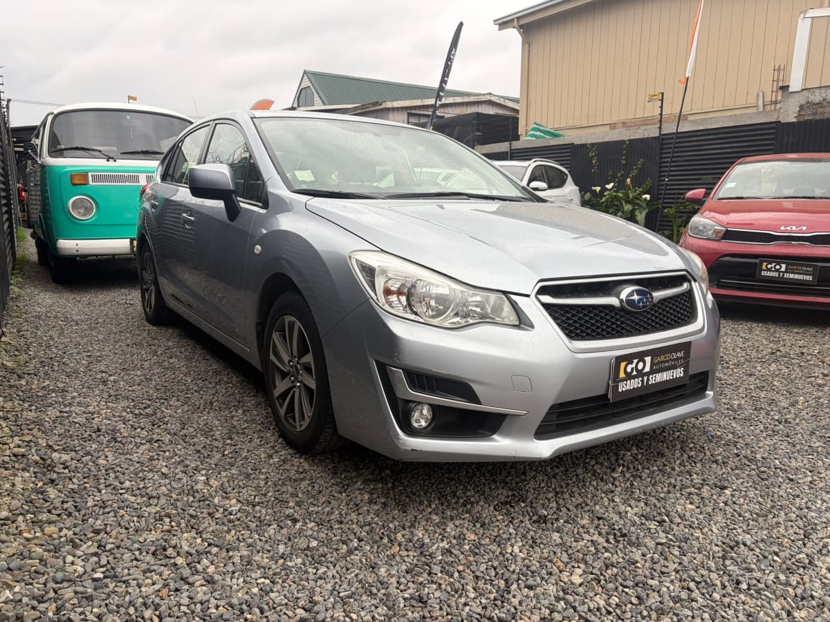 2017 SUBARÚ IMPREZA 2.0 Gris - Imagen 1