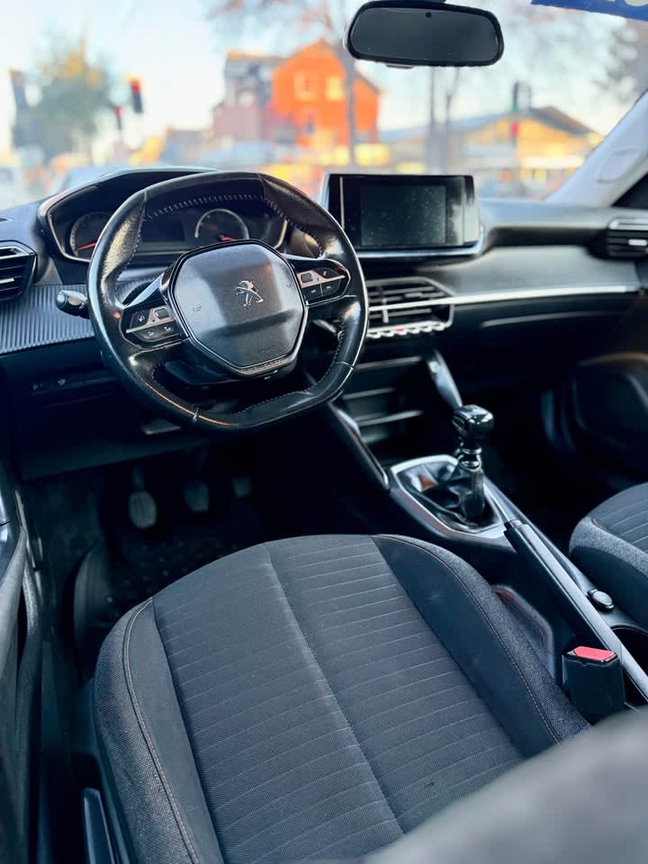 2021 Peugeot Blue HDi Blanco - Miniatura 9