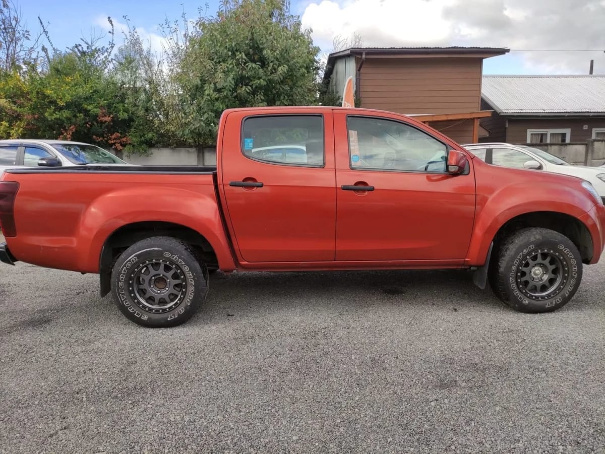 2017 Chevrolet DMAX 2.5 - Miniatura 7