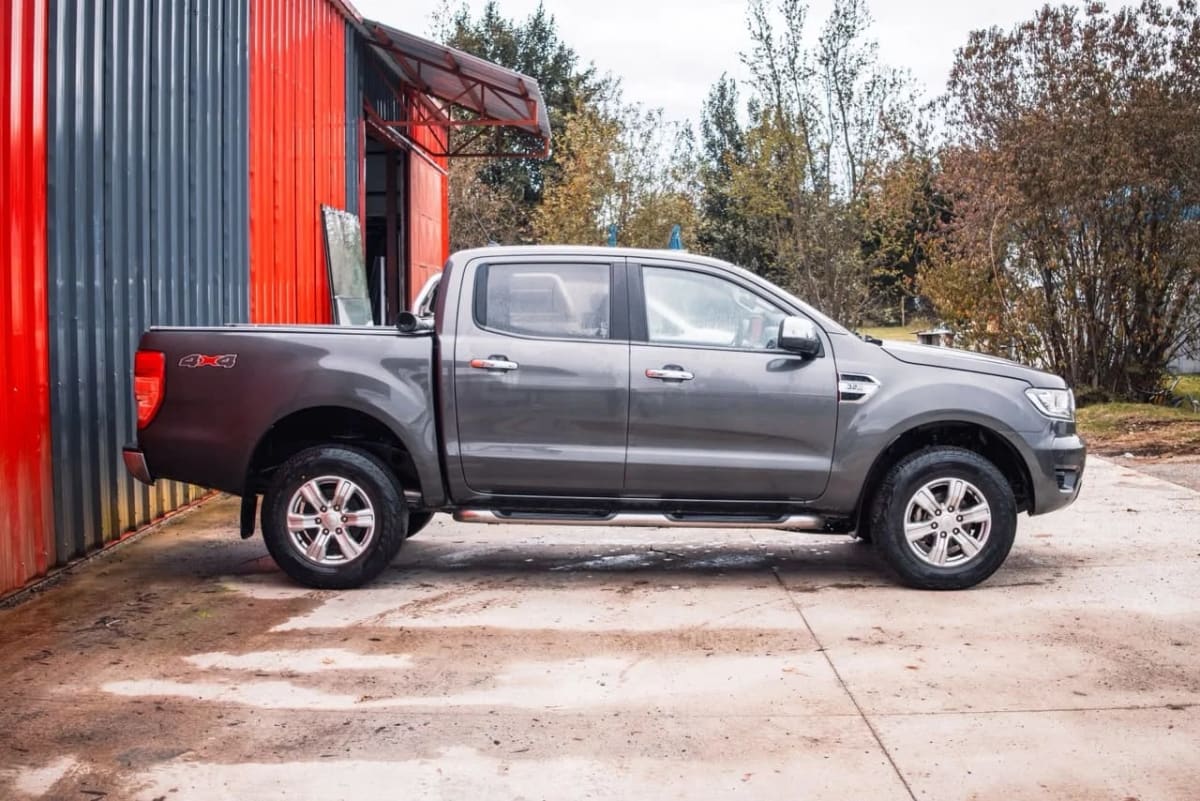 2022 Ford Ranger Xlt Gris - Miniatura 8