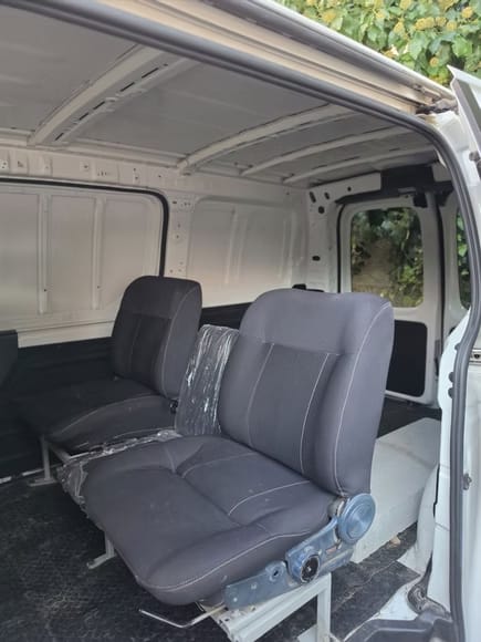 2023 Hyundai Staria Carga Blanco - Miniatura 9