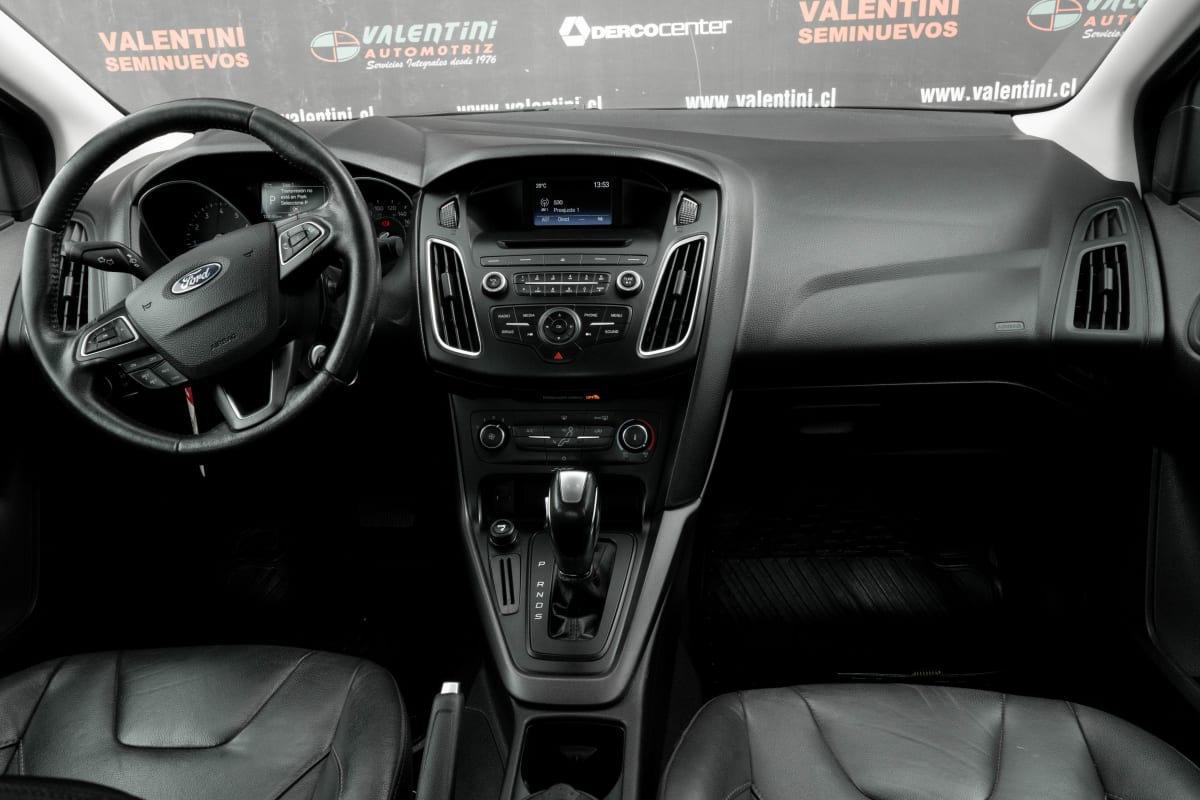 2017 Ford Focus 2.0 - Miniatura 8