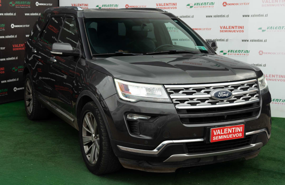 2026 Ford Explorer LTD - Miniatura 3