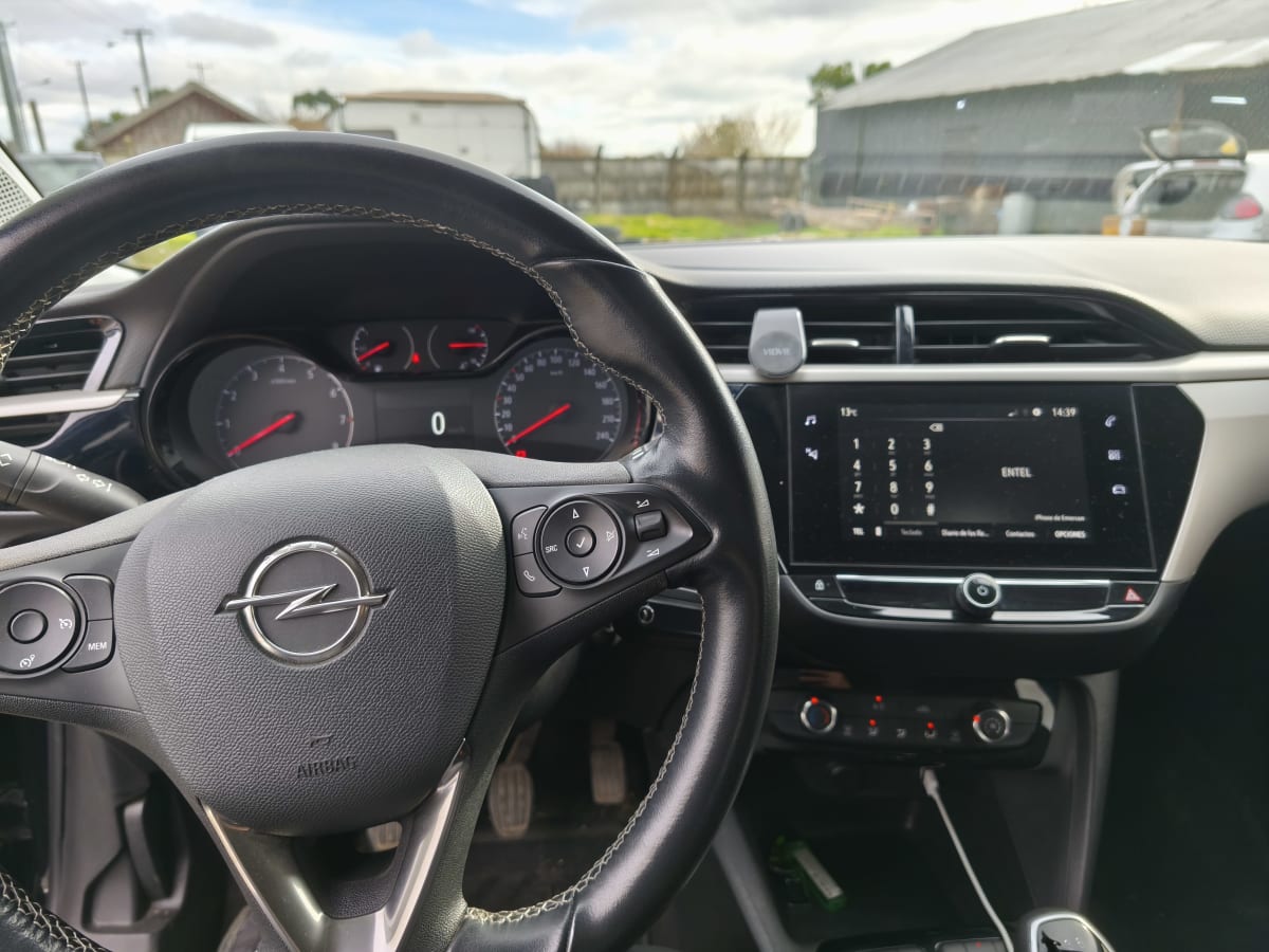 2022 Opel New Corsa Negro - Miniatura 10