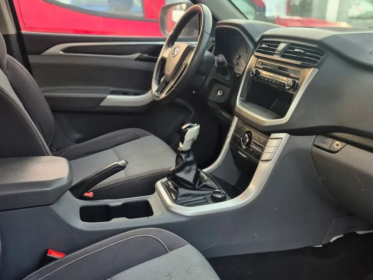 2023 Maxus T60 2.8 Blanco - Miniatura 4