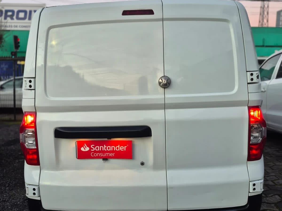 2022 Maxus EV30 ELECTRICO Blanco - Miniatura 4
