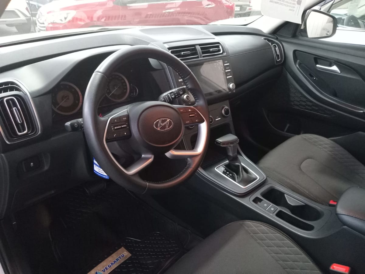 2024 Hyundai CRETA AT Blanco - Imagen 1