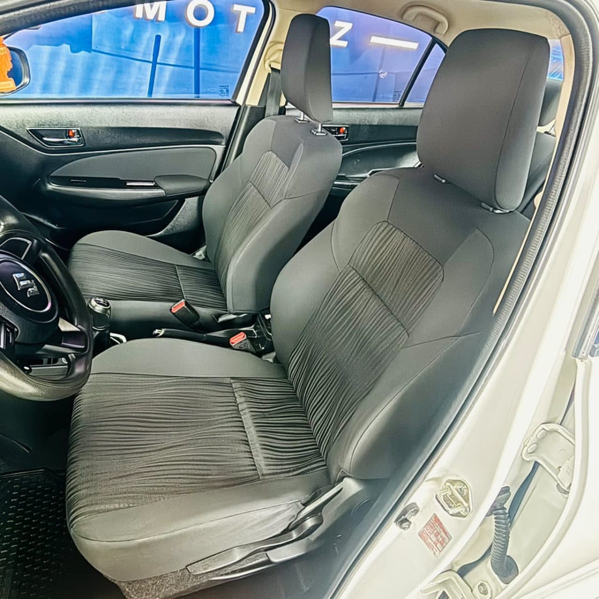 2022 SUZUKI DZIRE SEDAN 1.2 SEDAN - Miniatura 10