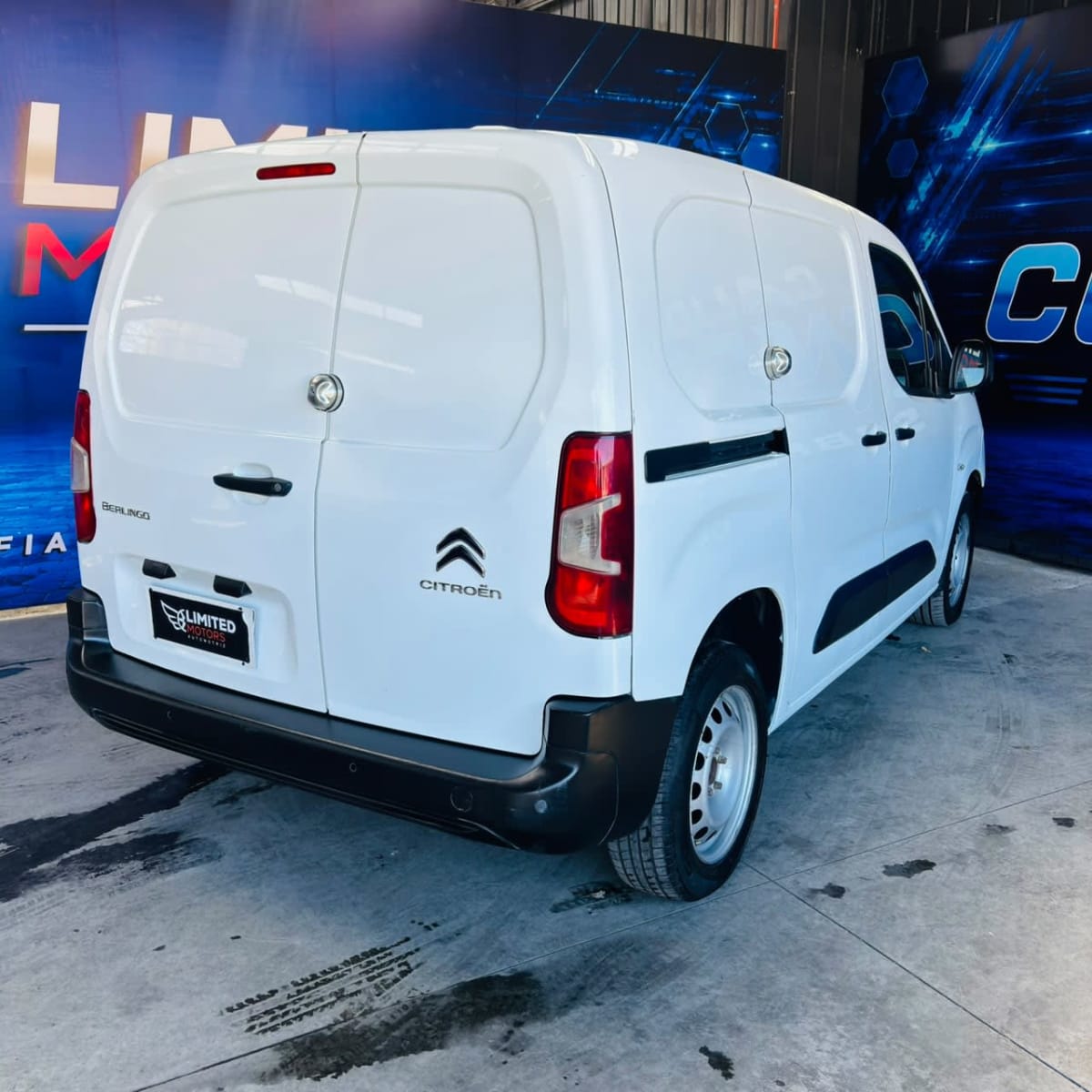 2022 Citroën BERLINGO K9 1.6 K9 - Miniatura 8