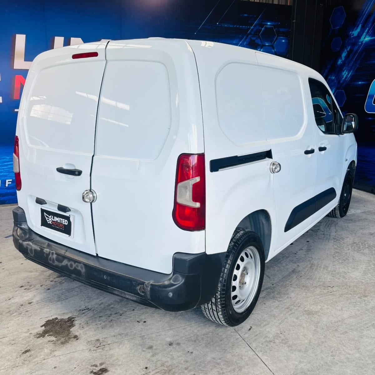 2020 Peugeot PARTNER L1 HDI 1.6 L1 - Miniatura 8