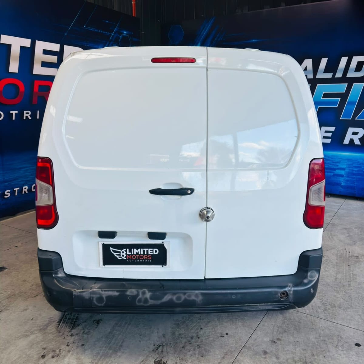 2020 Peugeot PARTNER L1 HDI 1.6 L1 - Miniatura 9