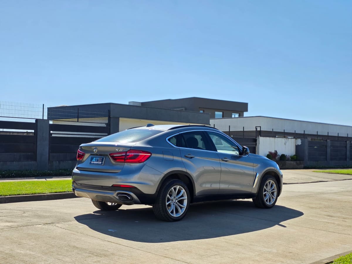 2018 BMW X6 X-DRIVE X-DRIVE Gris Metalico - Miniatura 5
