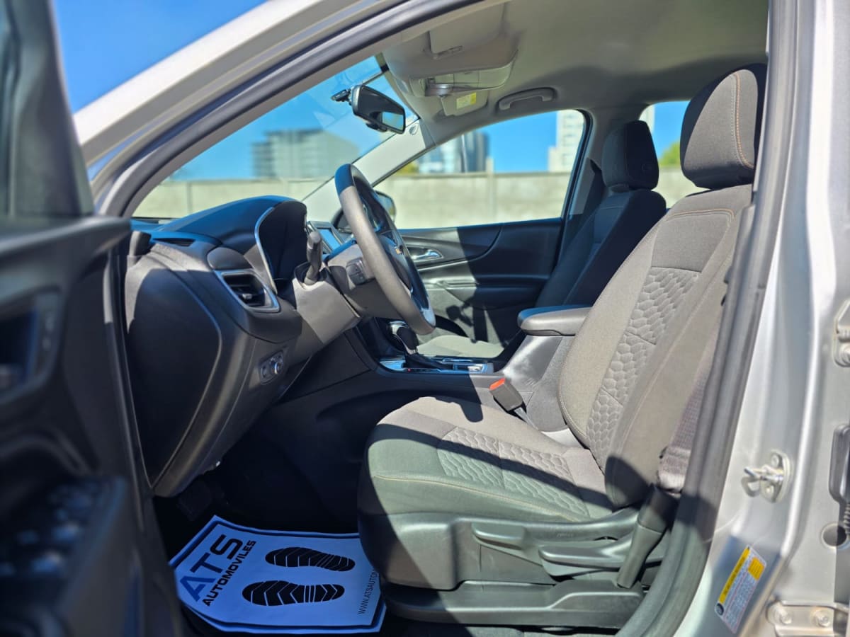 2020 Chevrolet EQUINOX LS FWD LS Plateado - Miniatura 9