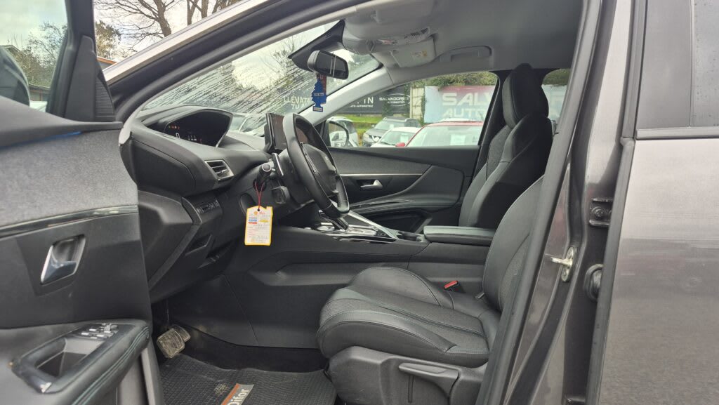 2022 PEUGEOT 3008 1.5 GRIS PLATINIUM motor - Miniatura 8