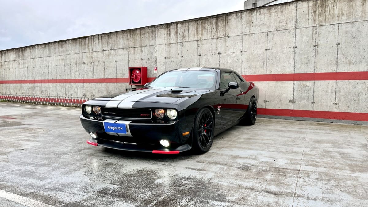 2013 Dodge Challenger SRT8 - Imagen 1