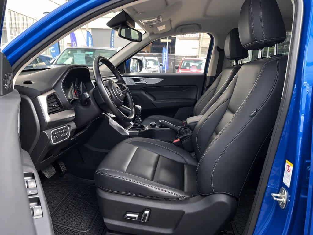 2024 Great Wall Poer 2.0T Azul - Miniatura 9