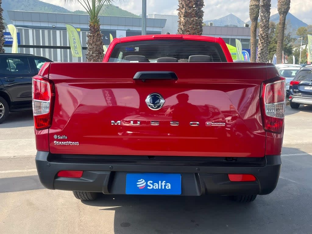 2025 Ssangyong Grand musso LX2.2TD Rojo - Miniatura 6