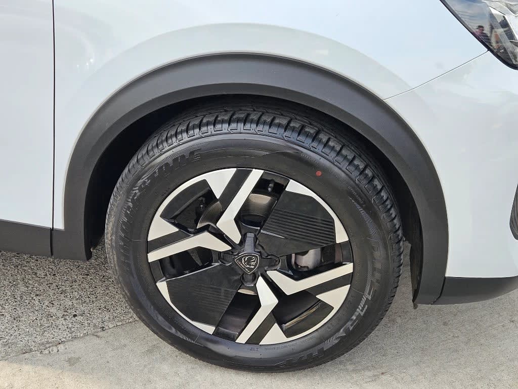 2025 Peugeot 2008 1.2 Blanco - Miniatura 10