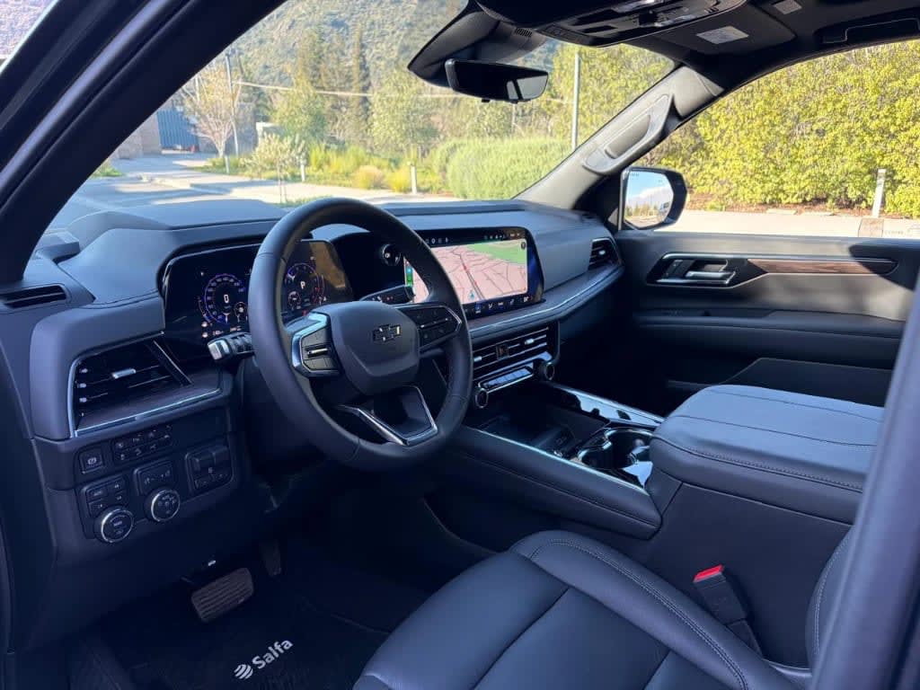 2026 Chevrolet Tahoe 4X4 Negro - Miniatura 6