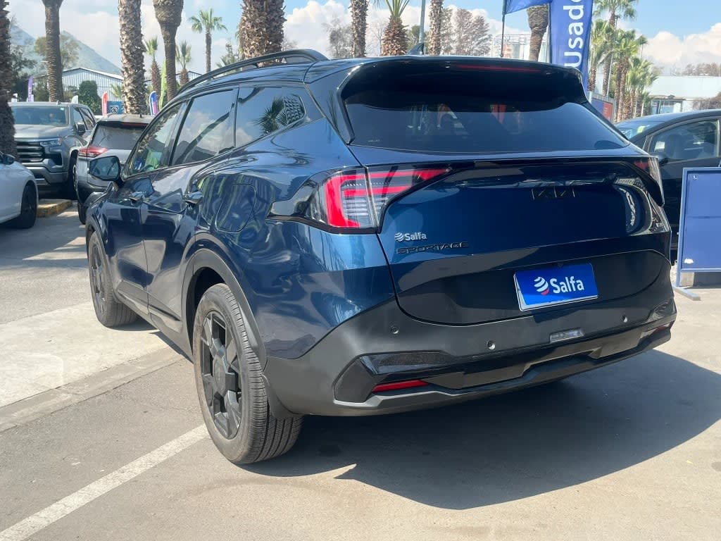 2025 KIA Sportage X-LINE Azul - Miniatura 5