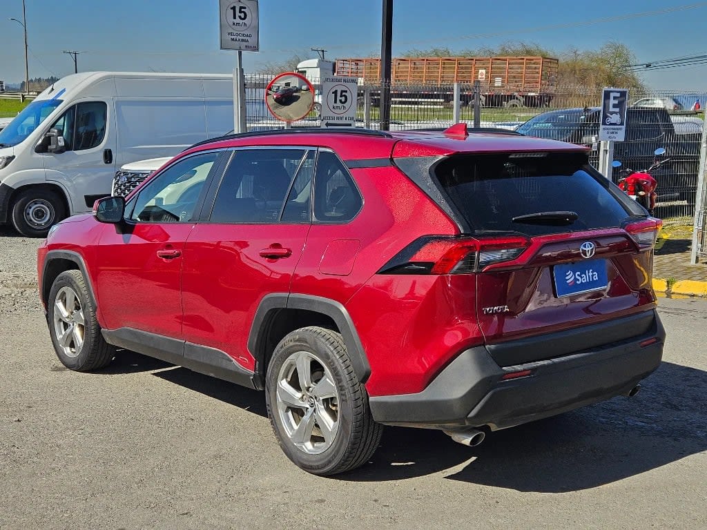 2021 Toyota RAV4 2.5 Rojo - Miniatura 7