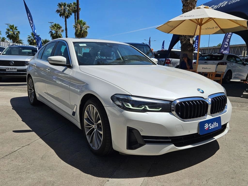 2022 BMW 520 DIESEL Blanco - Miniatura 3