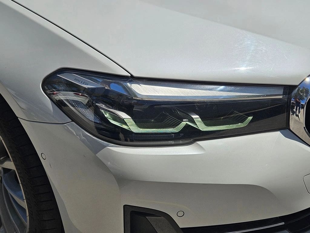 2022 BMW 520 DIESEL Blanco - Miniatura 10