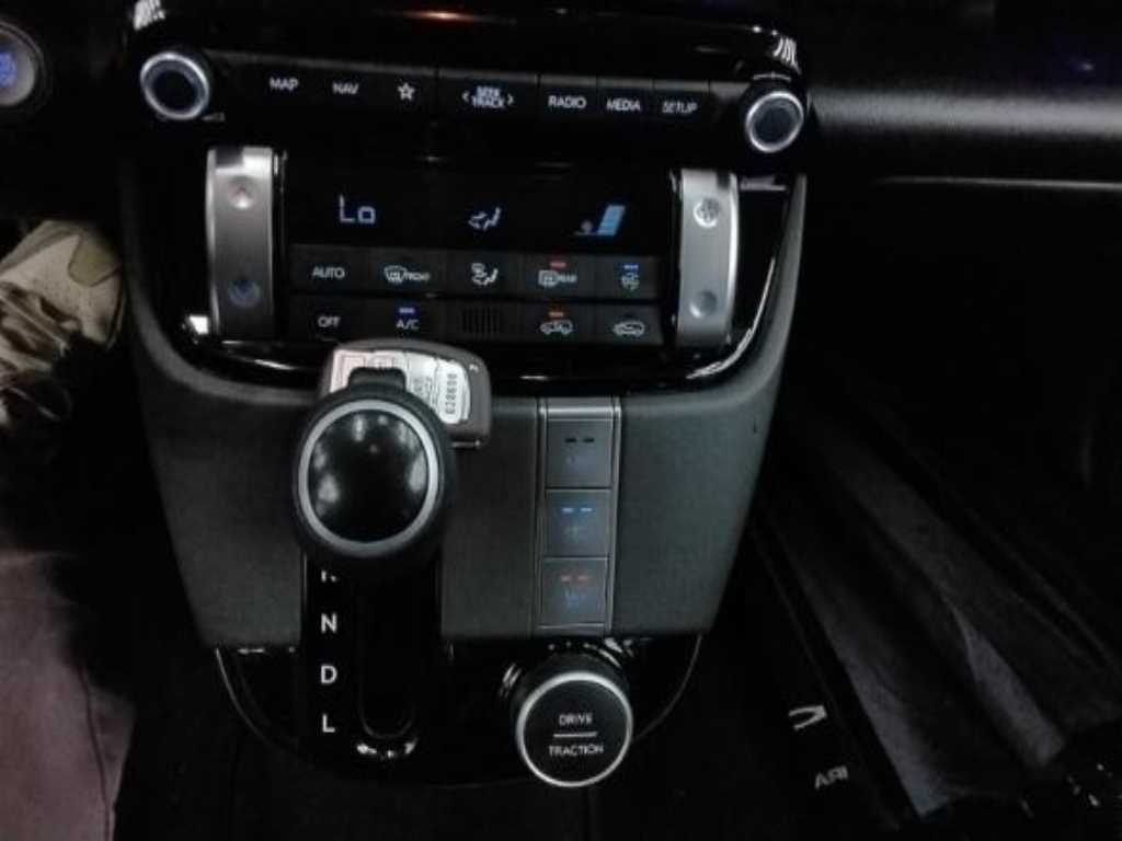 2023 Hyundai Casper 1.0 Blanco - Miniatura 8