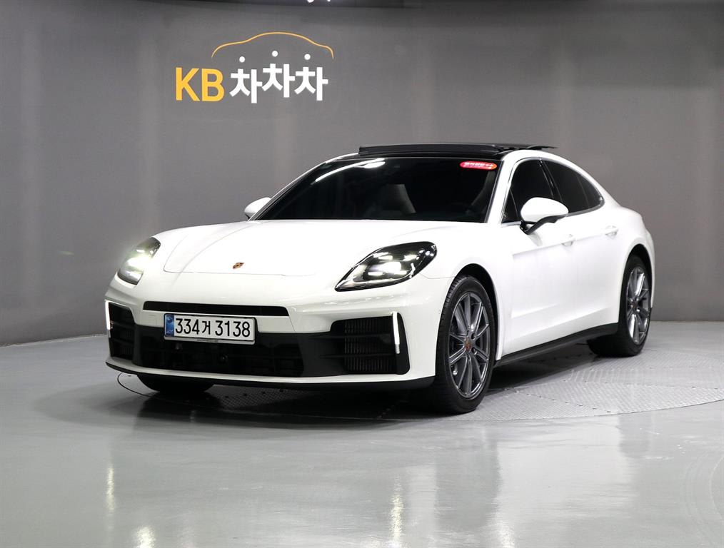 2025 Porsche Panamera Ref 415976 Porsche White - Imagen 1