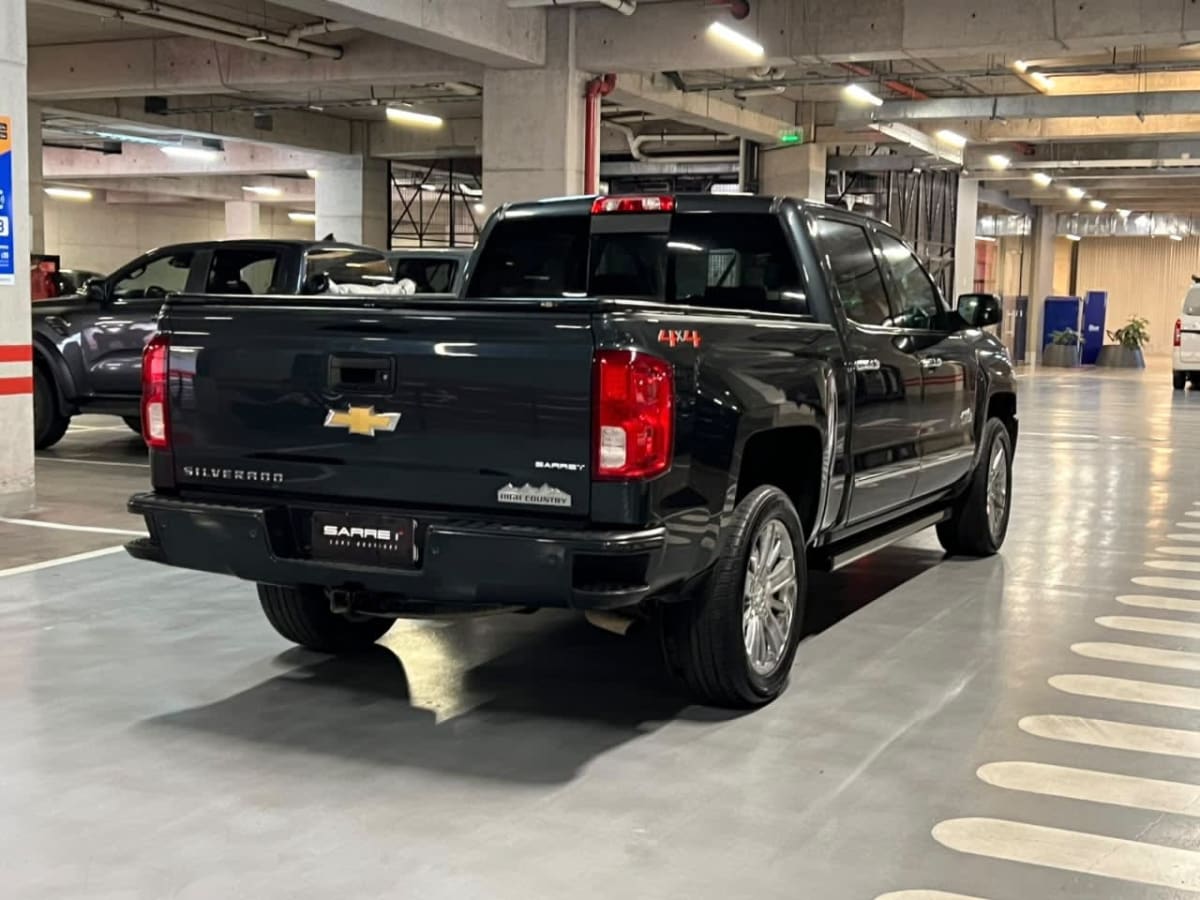 2019 Chevrolet SILVERADO DCAB 4X4 5.3 AUT - Miniatura 4