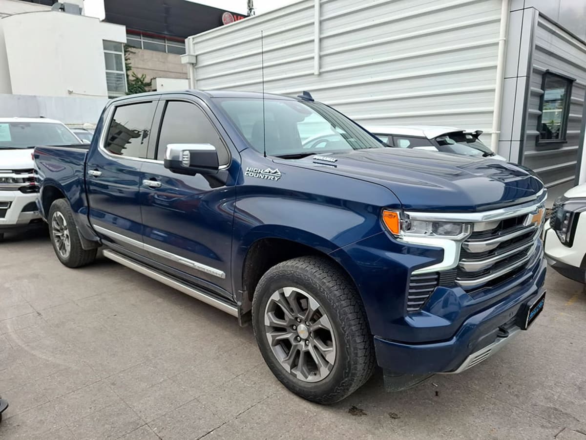 2023 Chevrolet SILVERADO 4X4 3.0 AUT PICKUP - Miniatura 3