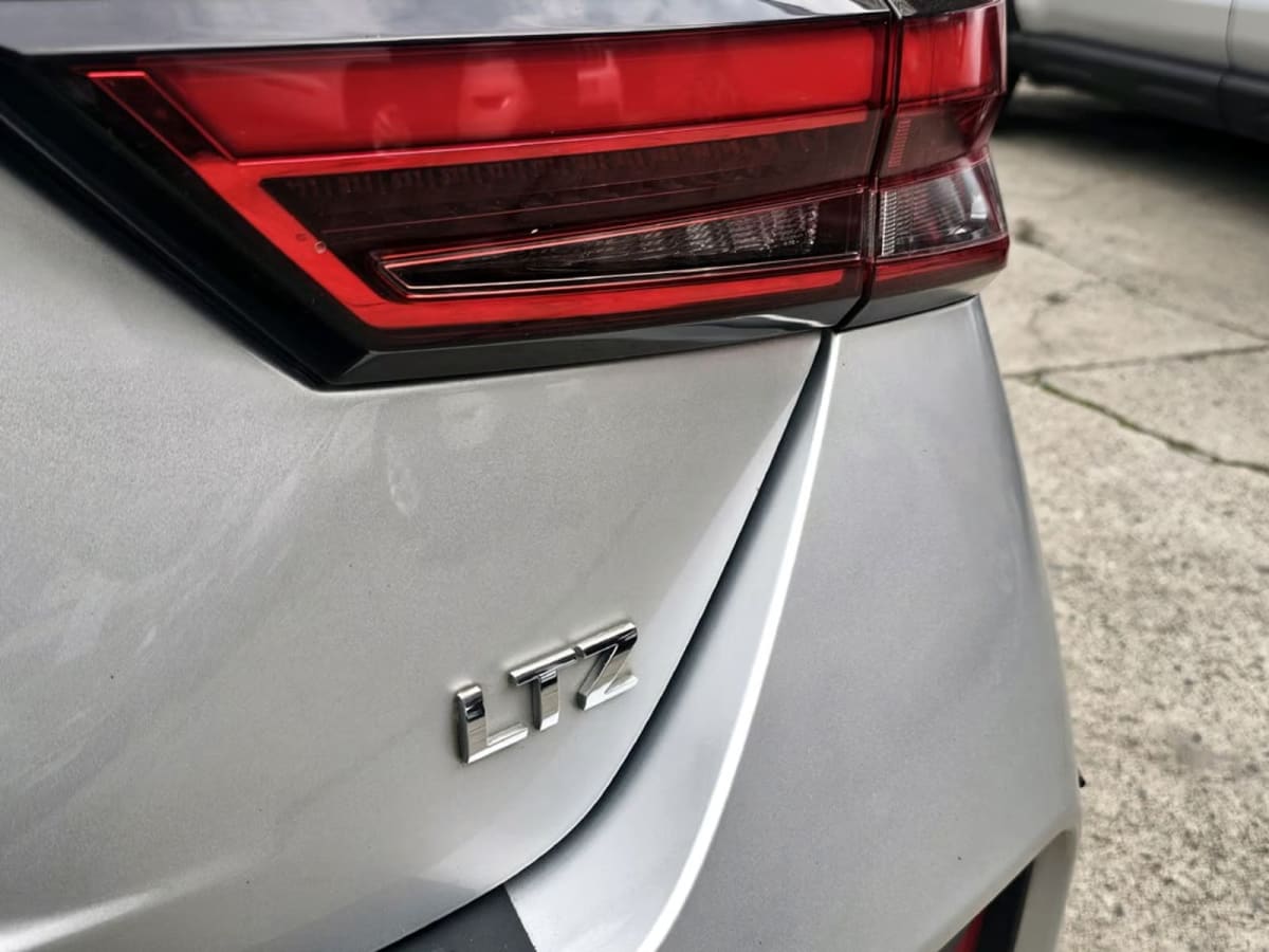 2024 Chevrolet SAIL HB 1.5 LTZ HATCHBACK - Miniatura 7