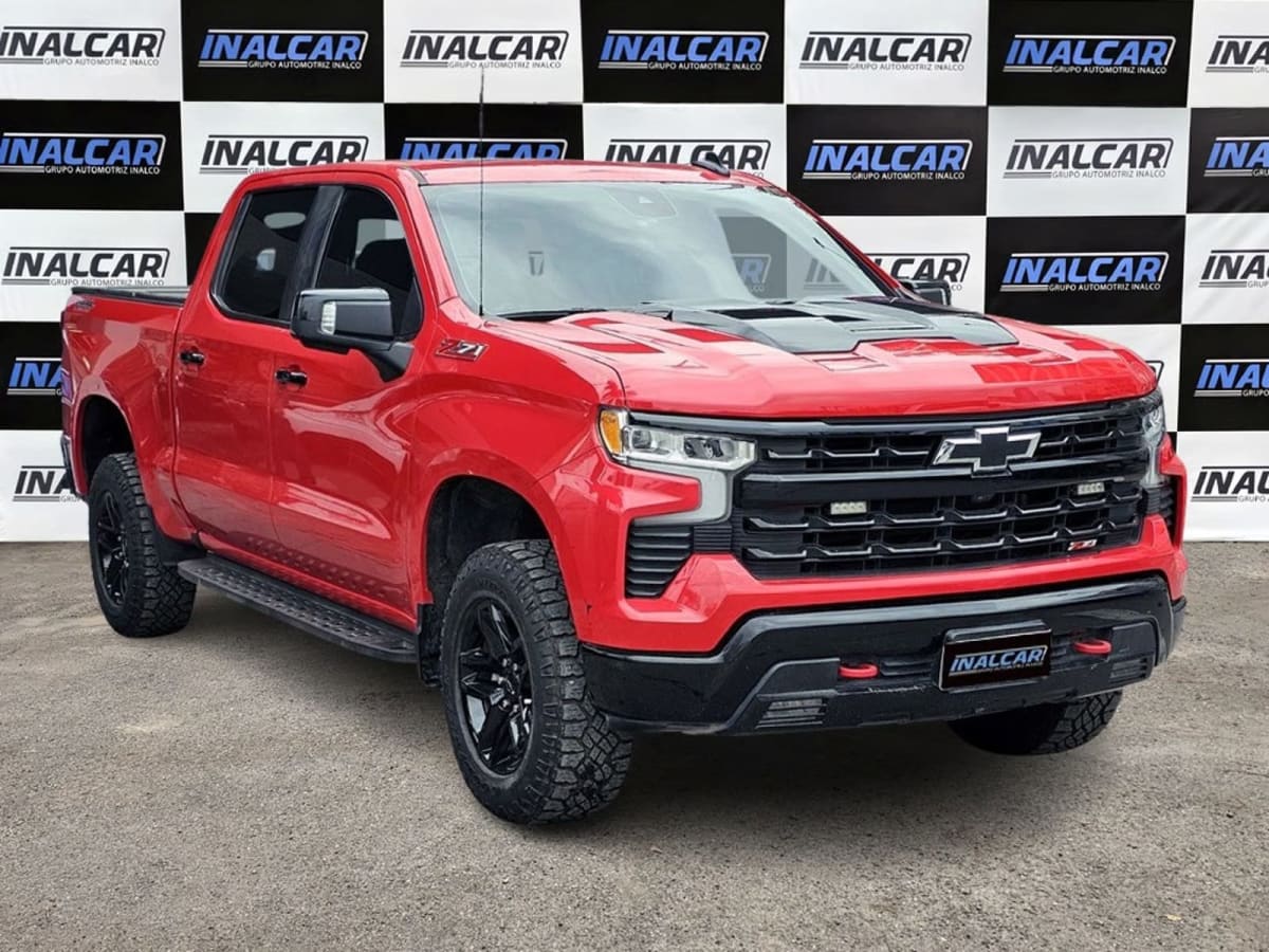 2023 Chevrolet SILVERADO TRAIL BOSS PICKUP - Miniatura 3