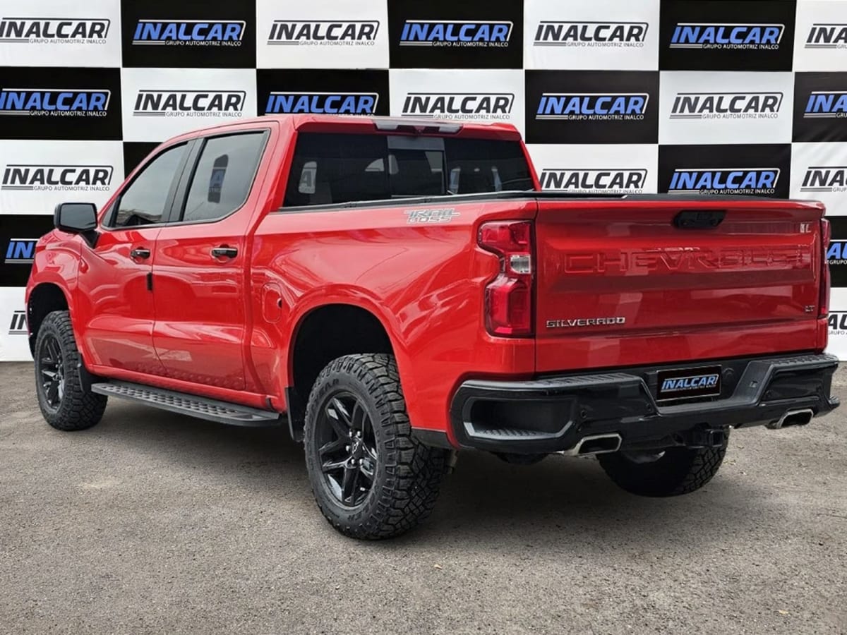2023 Chevrolet SILVERADO TRAIL BOSS PICKUP - Miniatura 4