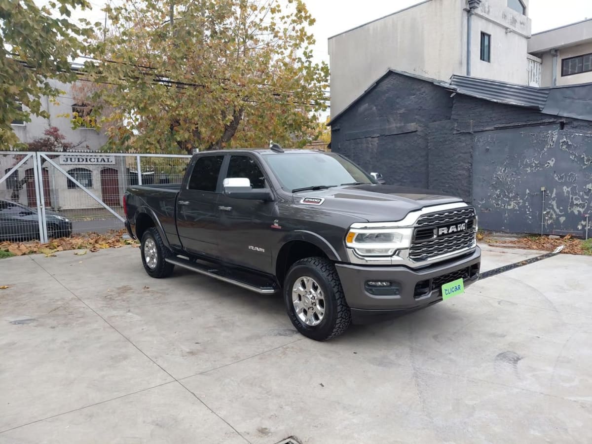 2021 RAM 2500 6.7 LARAMIE 4X4 DOB. CAB. AT 4P PICKUP Gris - Miniatura 10