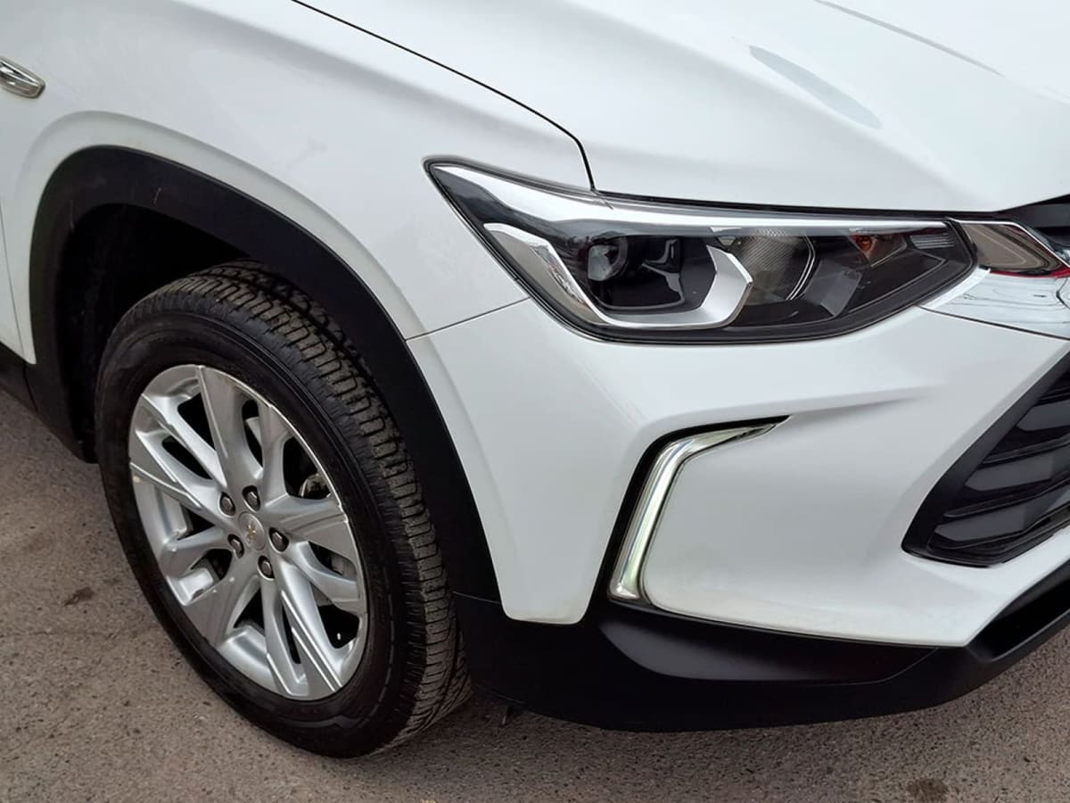 2024 Chevrolet TRACKER 1.2 LTZ SUV - Miniatura 4