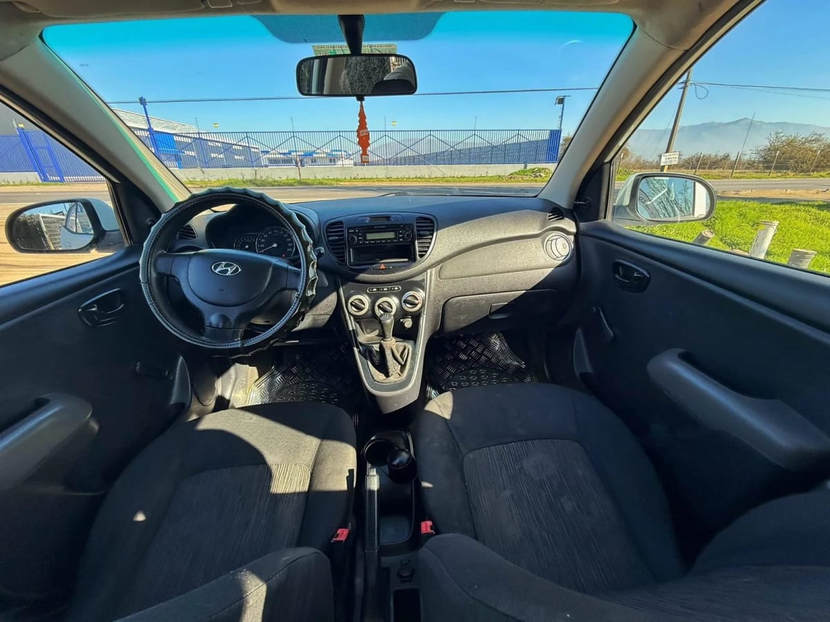 2012 Hyundai I10 blanco - Miniatura 8