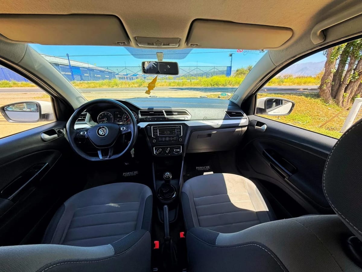 2018 Volkswagen Gol Blanco - Miniatura 7