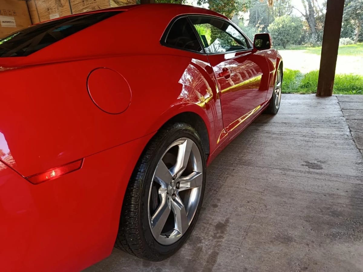 2013 Chevrolet CAMARO SS Rojo - Miniatura 5