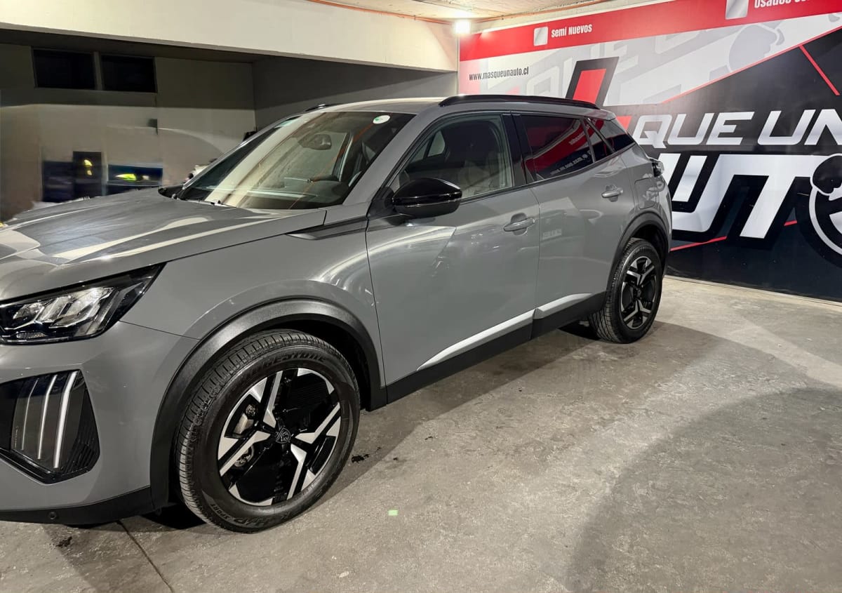 2025 PEUGEOT 2008 HYBRID HYBRID - Miniatura 9