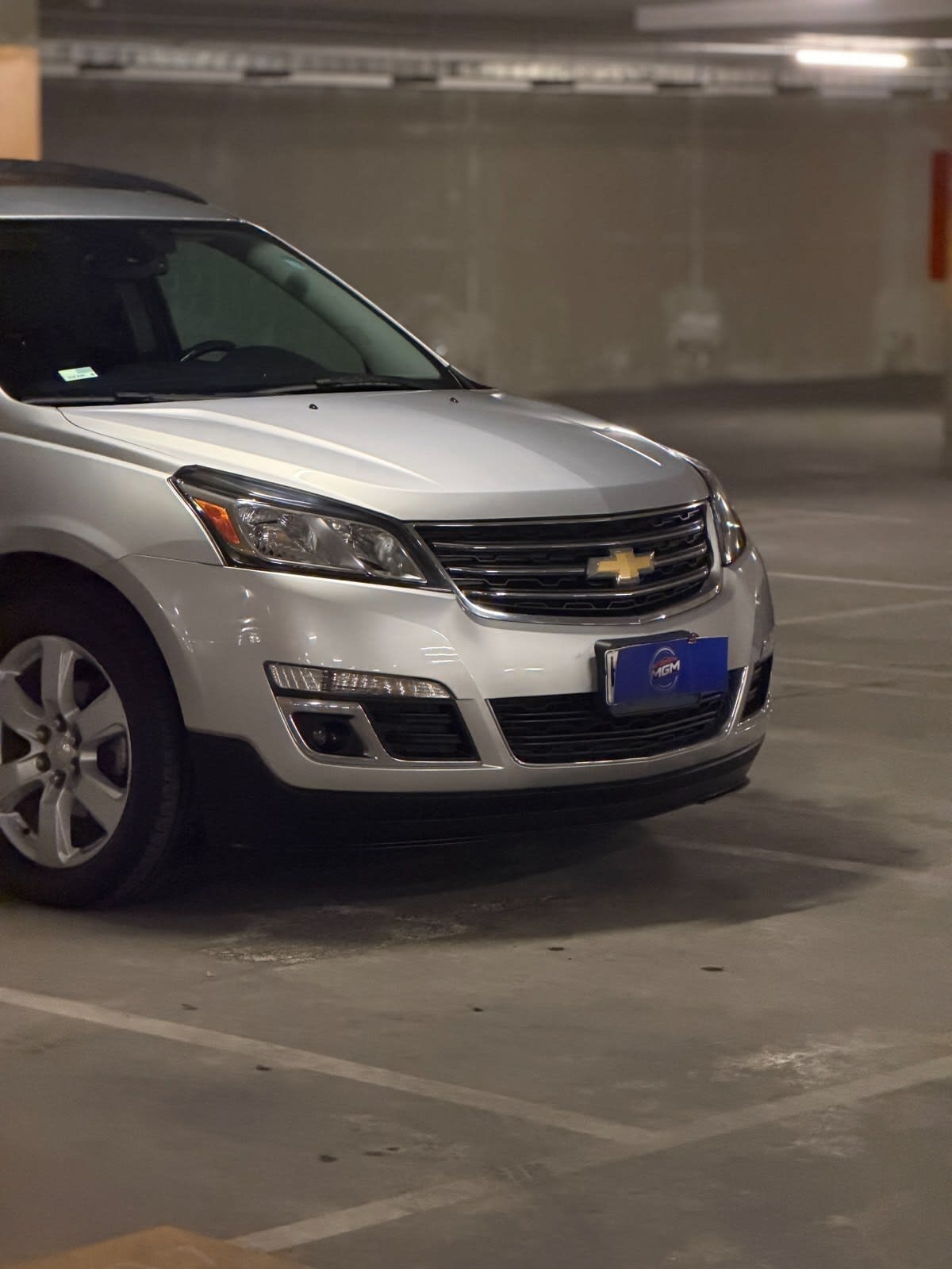 2016 Chevrolet TRAVERSE LT Gris - Miniatura 9